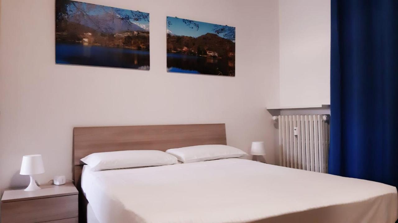 Apartment "Borgo Olivetti" Ivrea Buitenkant foto